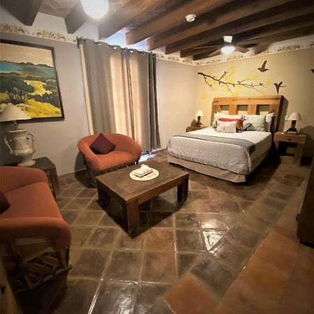 Hotel Ana Catalina And Suites 산미겔데아옌데 외부 사진