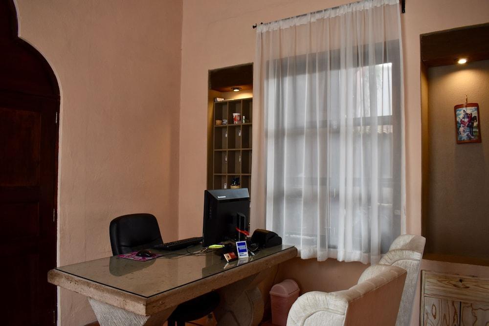 Hotel Ana Catalina And Suites 산미겔데아옌데 외부 사진