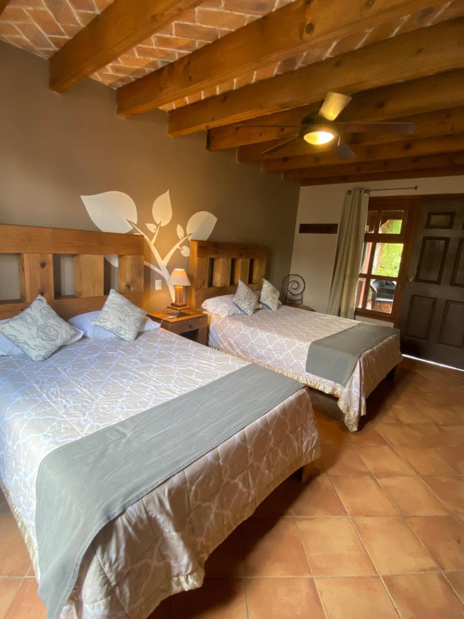 Hotel Ana Catalina And Suites 산미겔데아옌데 외부 사진